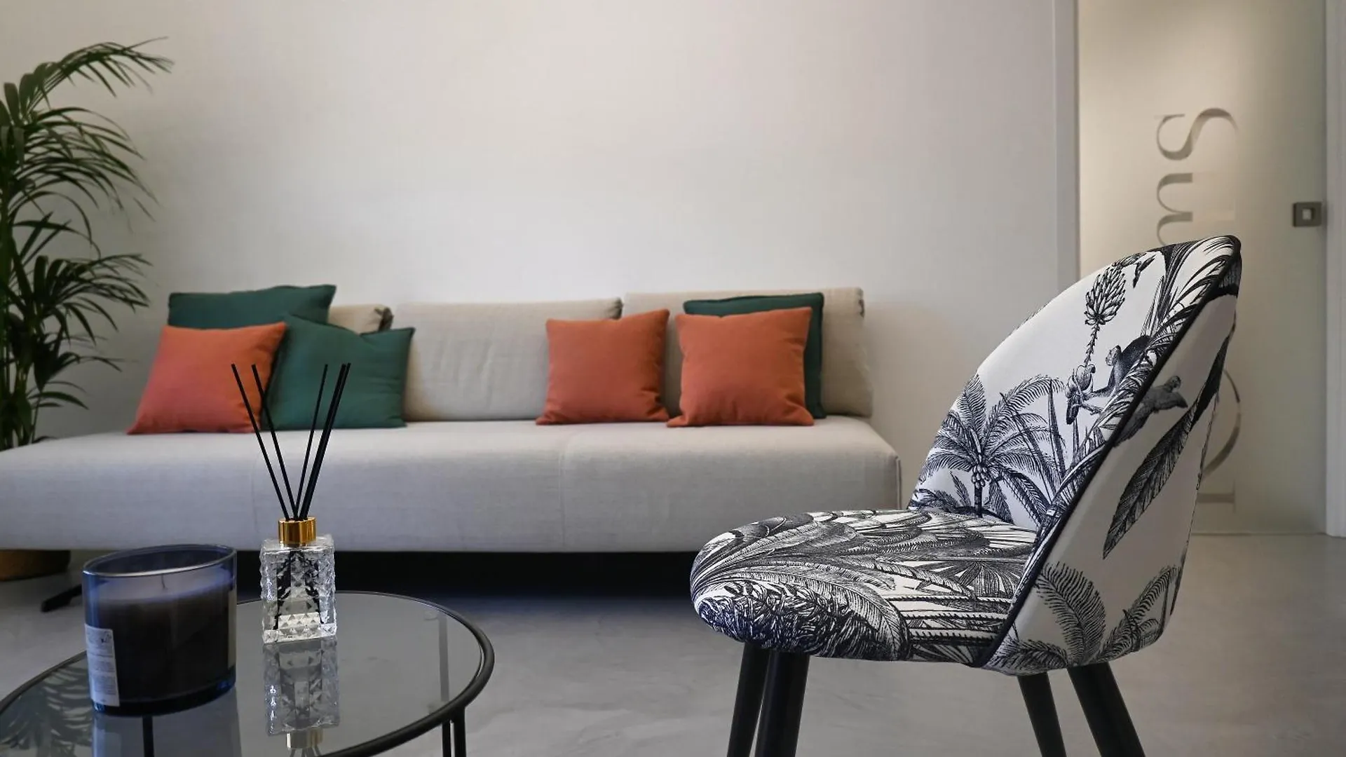 El Concept Room Brolo Guest house